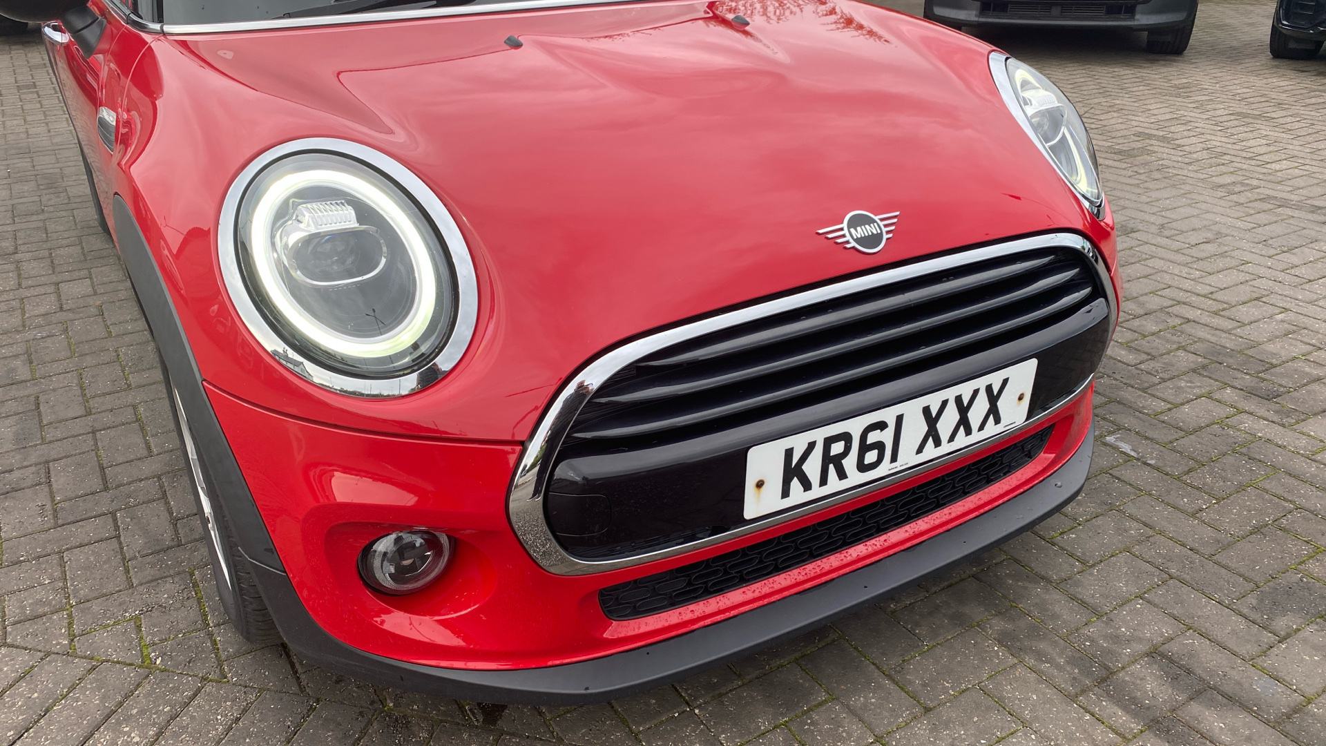 Used MINI 5-Door Hatch 1.5 Cooper Classic Steptronic Euro 6 (s/s) 5dr - Image 42
