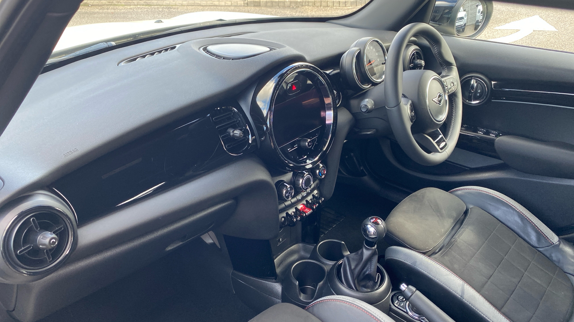 Used MINI 5-Door Hatch 2.0 Cooper S Sport Euro 6 (s/s) 5dr - Image 7