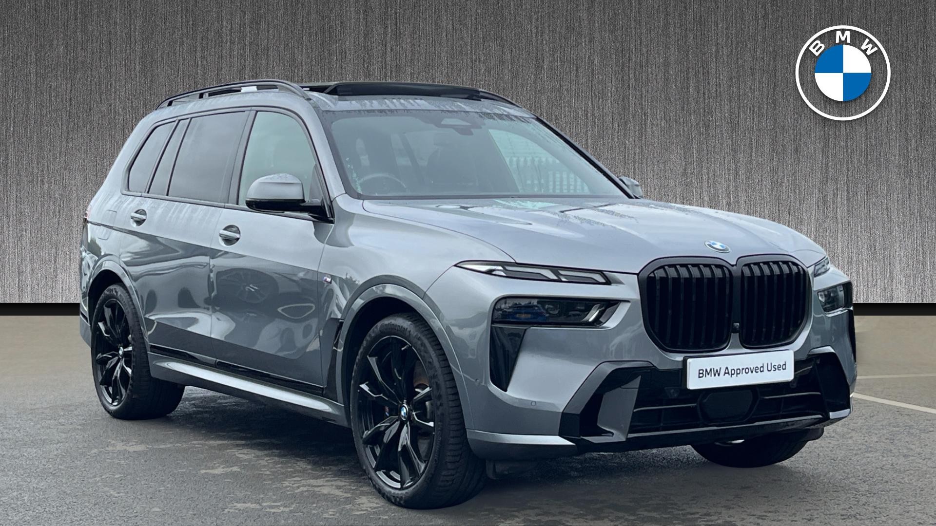 2023 BMW X7
