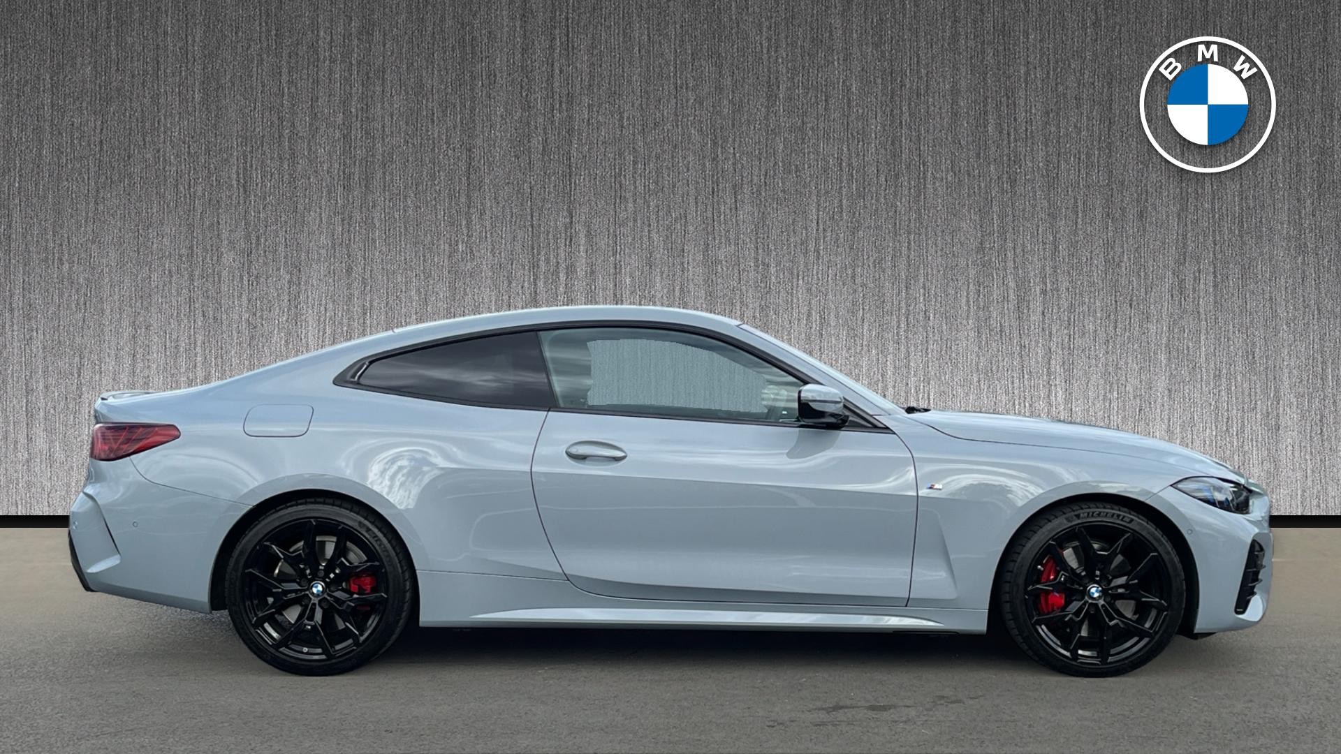 Used BMW 4 Series 2.0 420i M Sport Auto Euro 6 (s/s) 2dr - Image 3