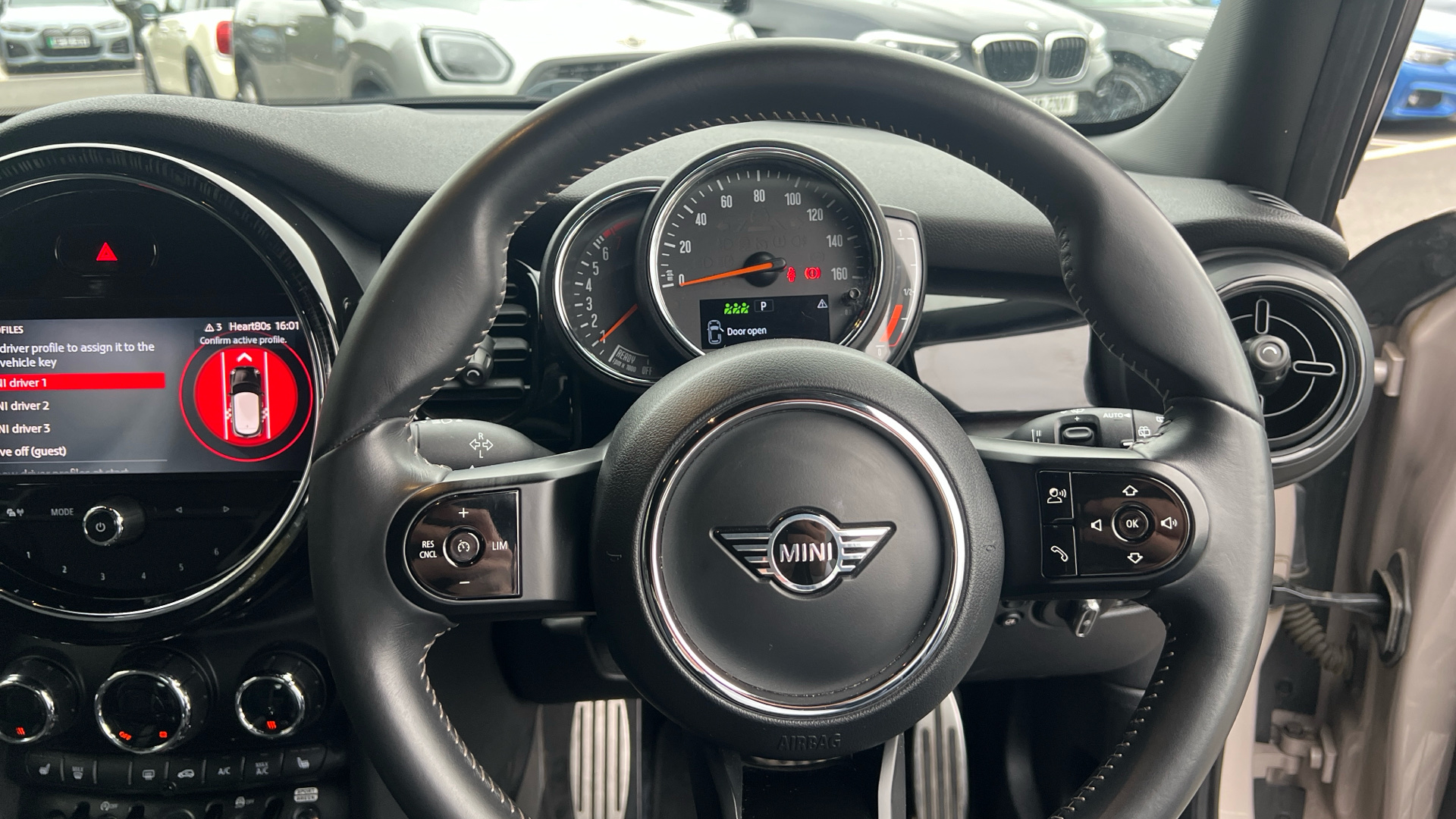 Used MINI 5-Door Hatch 1.5 Cooper Sport Steptronic Euro 6 (s/s) 5dr - Image 6