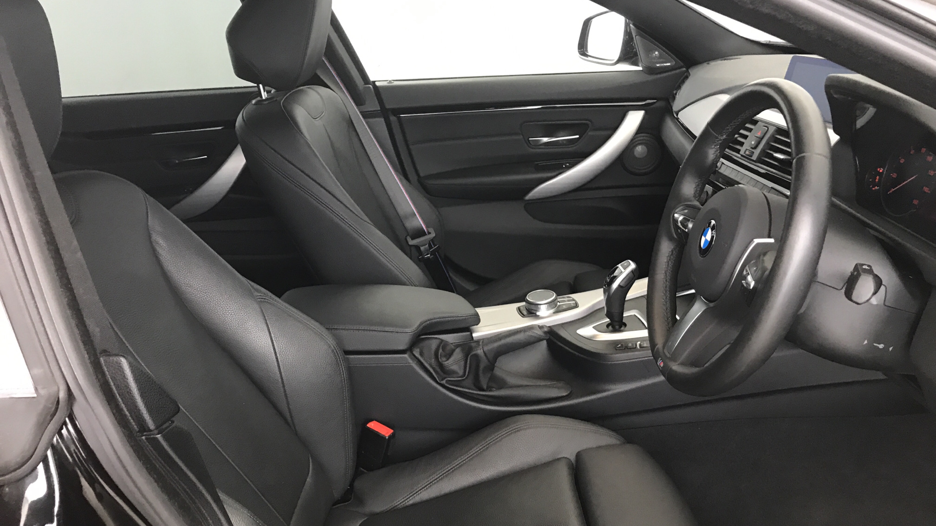 Used BMW 4 Series Gran Coupe 2.0 420d M Sport Auto xDrive Euro 6 (s/s) 5dr - Image 11