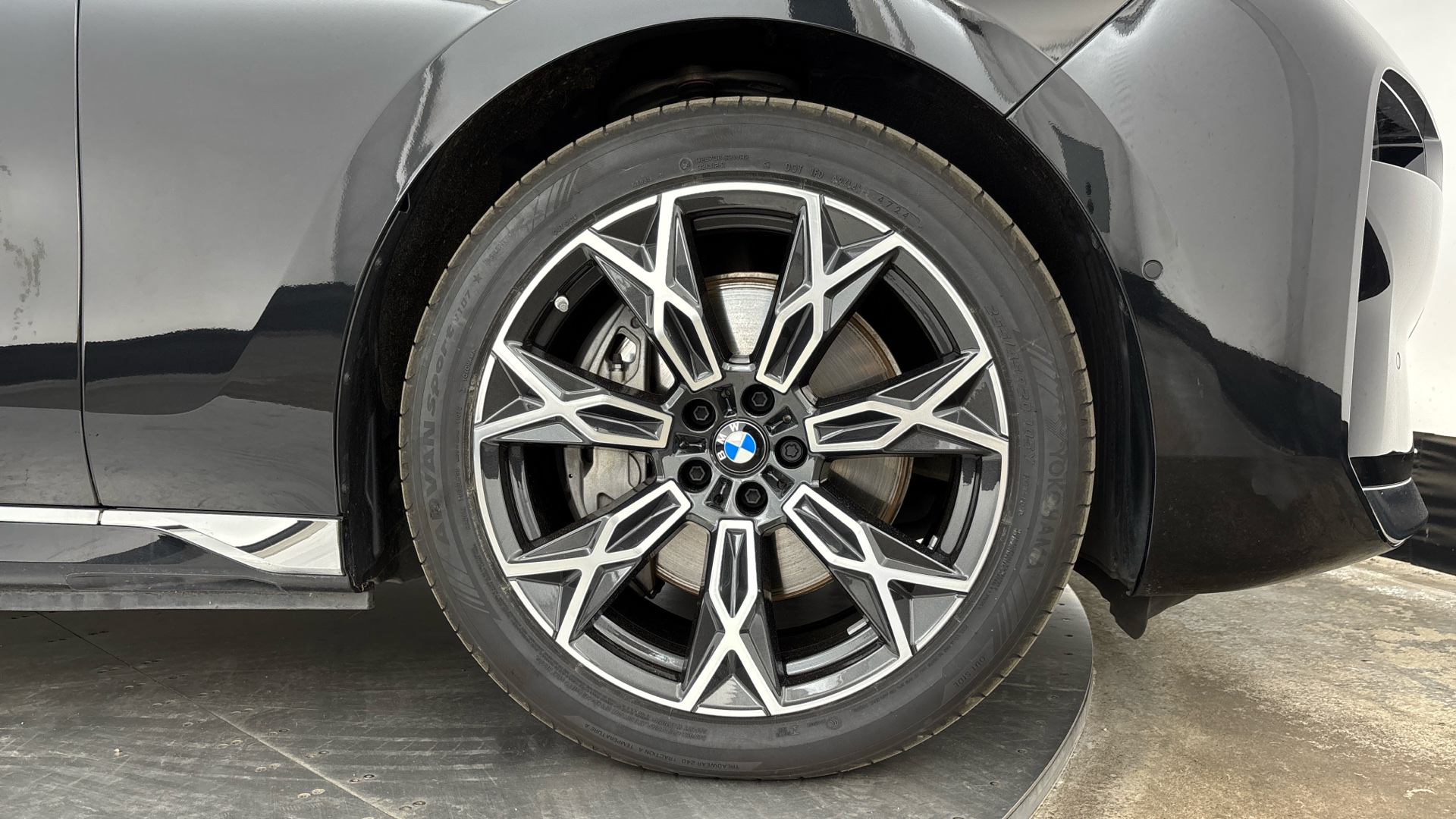 Used BMW i7 60 105.7kWh Excellence (Pro) Auto xDrive 4dr - Image 14