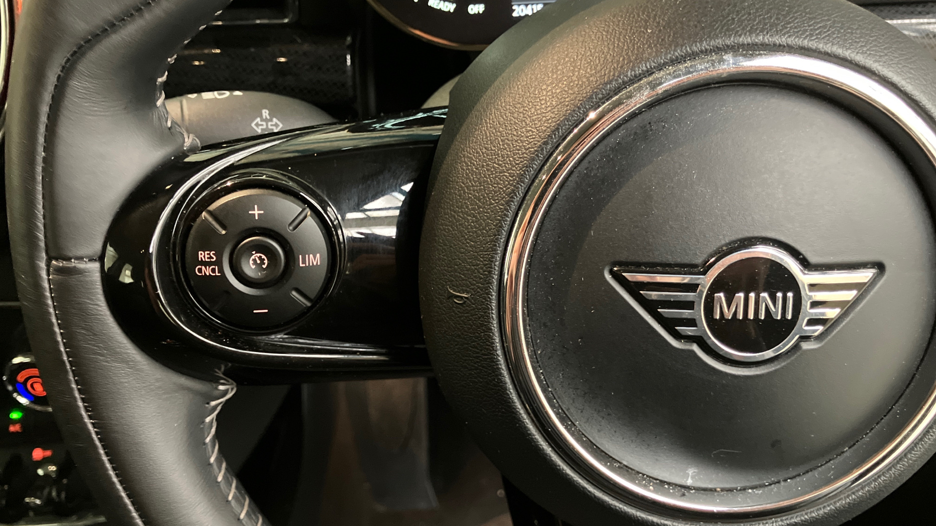 Used MINI Clubman (PX70XJF) Halliwell Jones