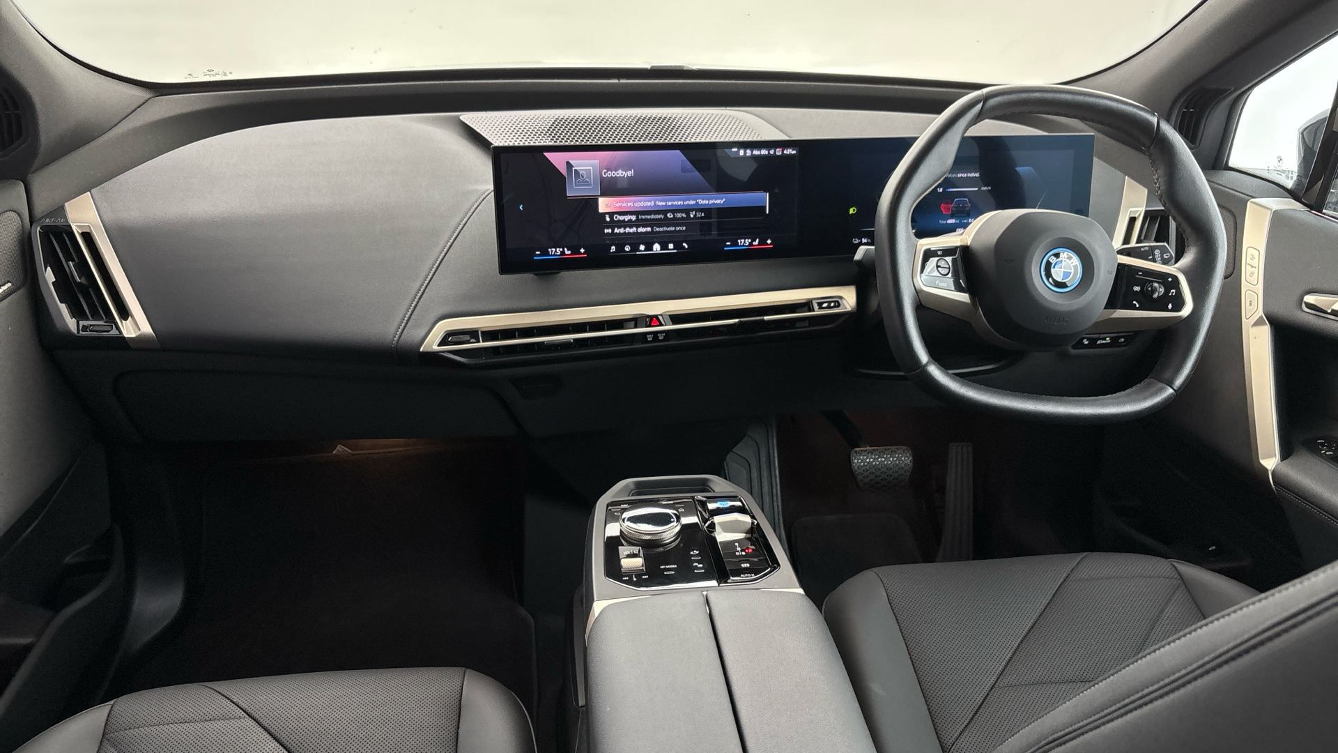 Used BMW iX 50 111.5kWh M Sport Auto xDrive 5dr (11kW Charger) - Image 4