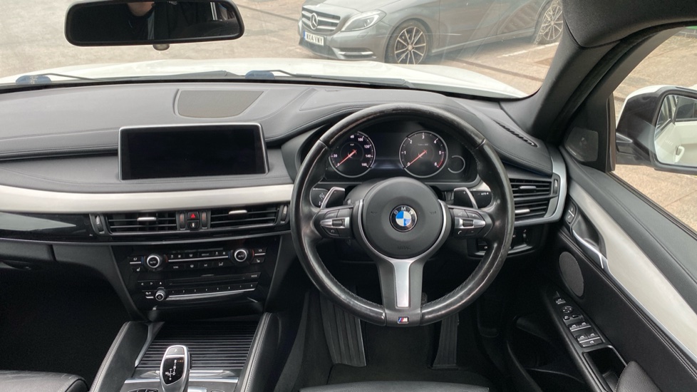 BMW X6 xDrive30d M Sport 5dr Step Auto Diesel Estate - Image 5