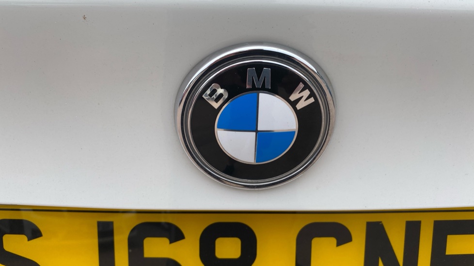 BMW X6 xDrive30d M Sport 5dr Step Auto Diesel Estate - Image 40
