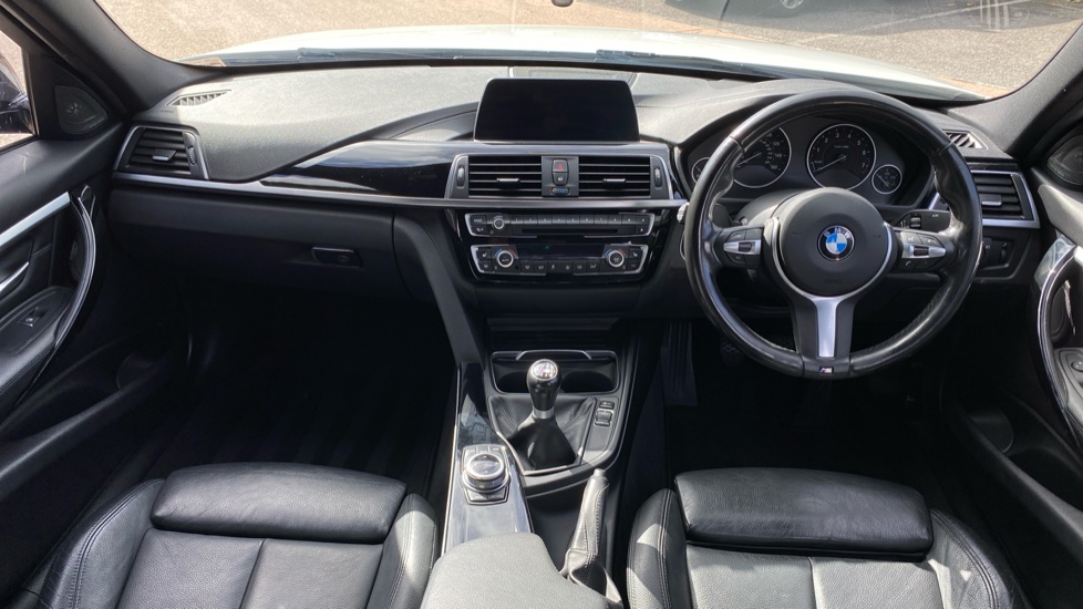 BMW 3 Series 320i M Sport Shadow Edition 4dr Step Auto Petrol Saloon - Image 4