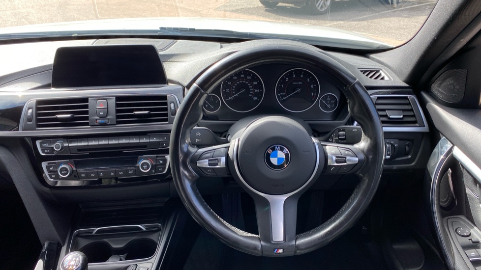 BMW 3 Series 320i M Sport Shadow Edition 4dr Step Auto Petrol Saloon - Image 5