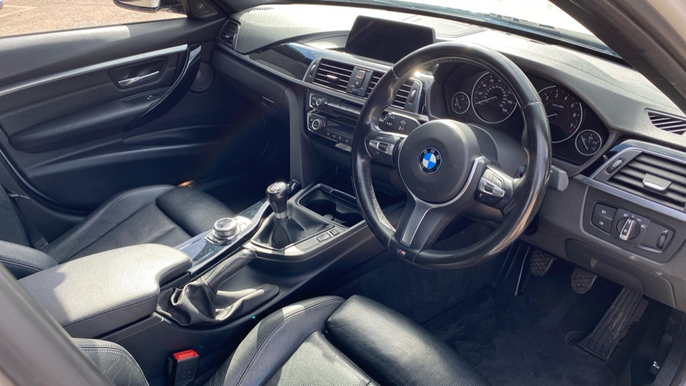 BMW 3 Series 320i M Sport Shadow Edition 4dr Step Auto Petrol Saloon - Image 6