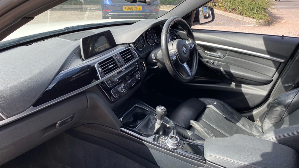 BMW 3 Series 320i M Sport Shadow Edition 4dr Step Auto Petrol Saloon - Image 7