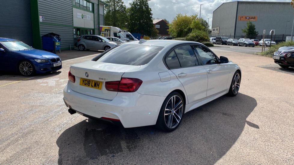 BMW 3 Series 320i M Sport Shadow Edition 4dr Step Auto Petrol Saloon - Image 27