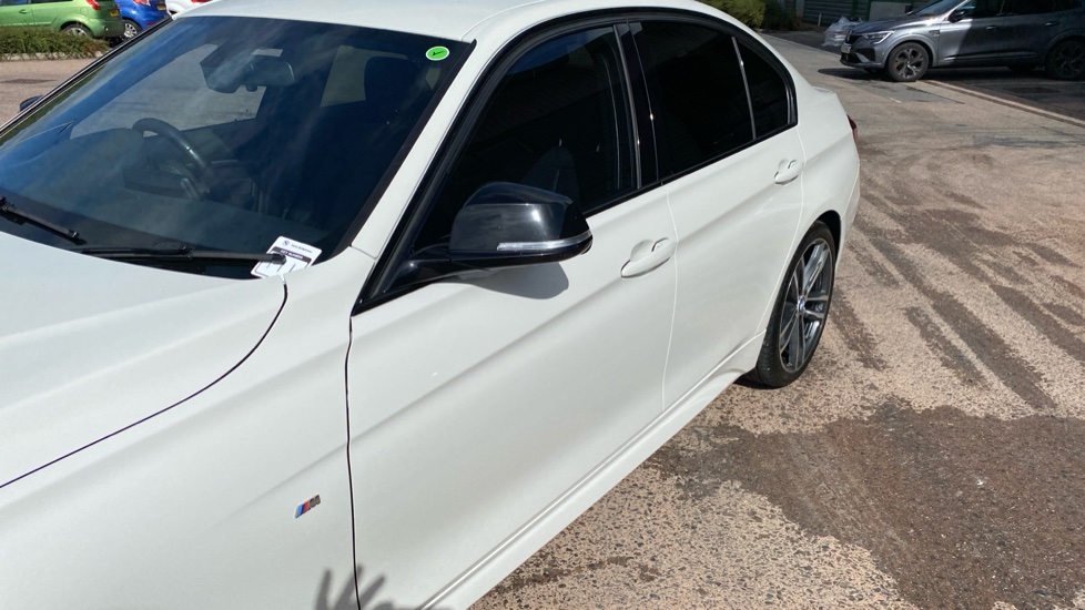 BMW 3 Series 320i M Sport Shadow Edition 4dr Step Auto Petrol Saloon - Image 30
