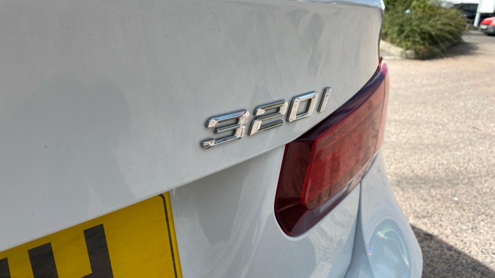 BMW 3 Series 320i M Sport Shadow Edition 4dr Step Auto Petrol Saloon - Image 35
