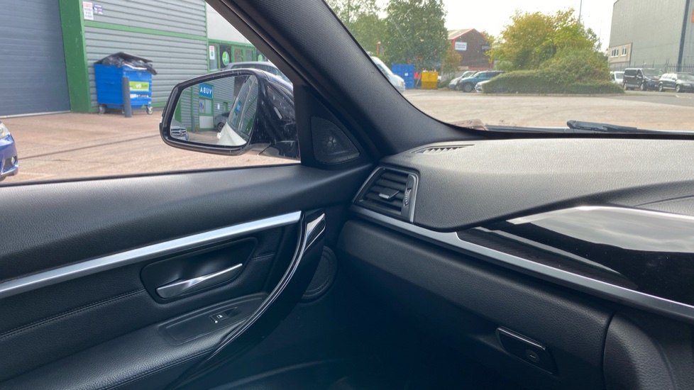 BMW 3 Series 320i M Sport Shadow Edition 4dr Step Auto Petrol Saloon - Image 58