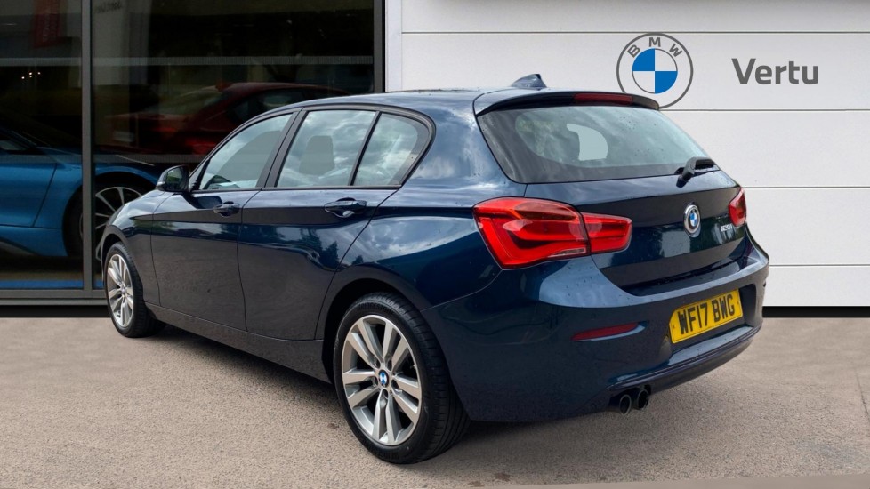 BMW 1 Series 118i [1.5] SE 5dr [Nav/Servotronic] Step Auto Petrol Hatchback - Image 2