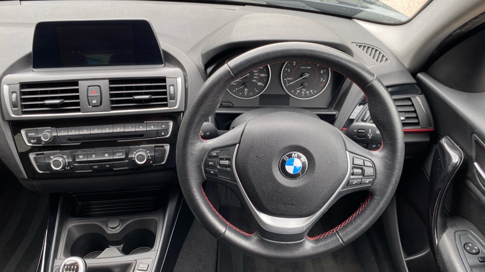 BMW 1 Series 118i [1.5] SE 5dr [Nav/Servotronic] Step Auto Petrol Hatchback - Image 6
