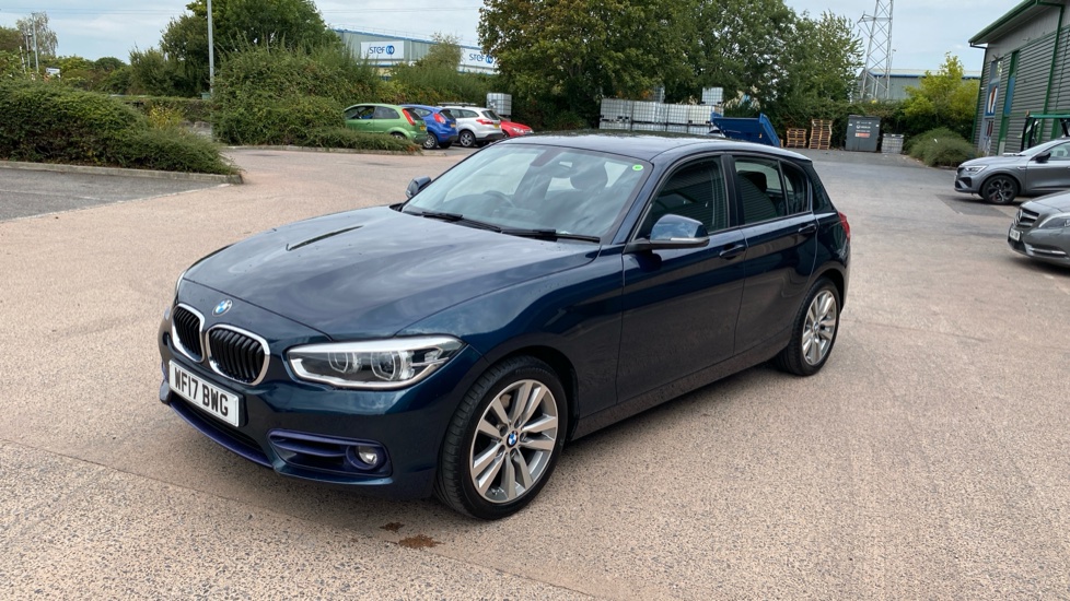 BMW 1 Series 118i [1.5] SE 5dr [Nav/Servotronic] Step Auto Petrol Hatchback - Image 26
