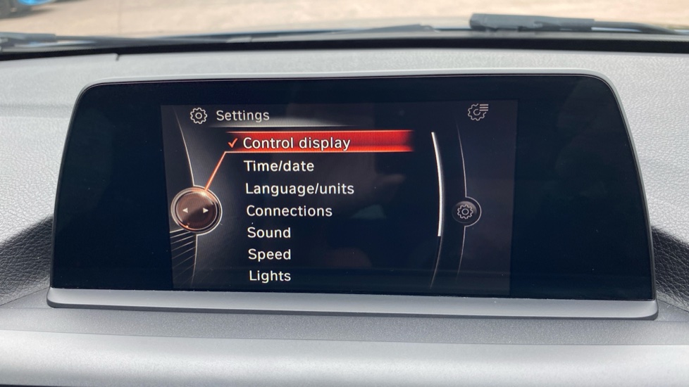 BMW 1 Series 118i [1.5] SE 5dr [Nav/Servotronic] Step Auto Petrol Hatchback - Image 50