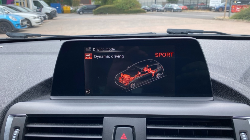 BMW 1 Series 118i [1.5] SE 5dr [Nav/Servotronic] Step Auto Petrol Hatchback - Image 51