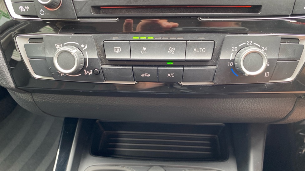 BMW 1 Series 118i [1.5] SE 5dr [Nav/Servotronic] Step Auto Petrol Hatchback - Image 58