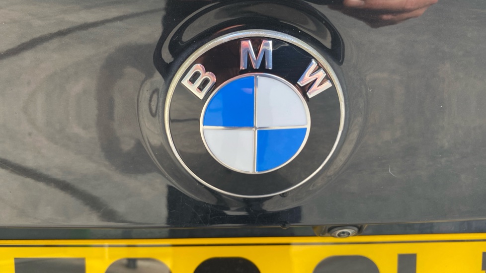 BMW X3 xDrive30d MHT M Sport 5dr Auto [Pro Pack] Diesel Estate - Image 35