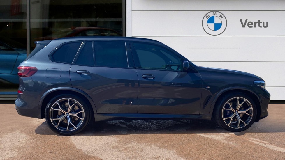 BMW X5 xDrive30d MHT M Sport 5dr Auto Diesel Estate - Image 3