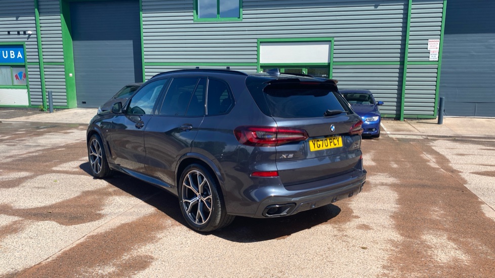 BMW X5 xDrive30d MHT M Sport 5dr Auto Diesel Estate - Image 28