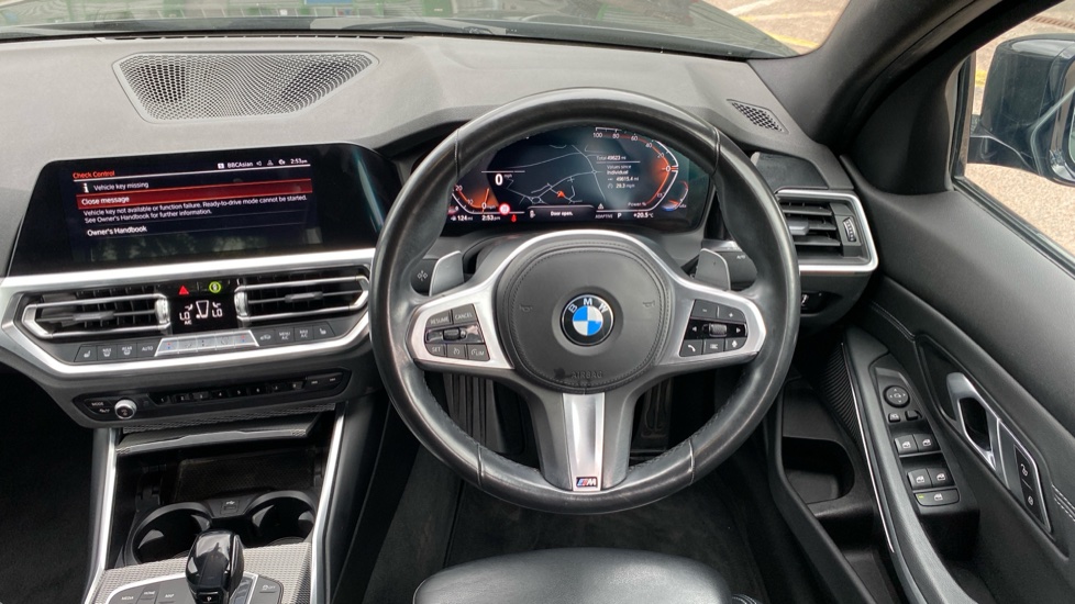 BMW 3 Series 320i xDrive M Sport 4dr Step Auto Petrol Saloon - Image 6