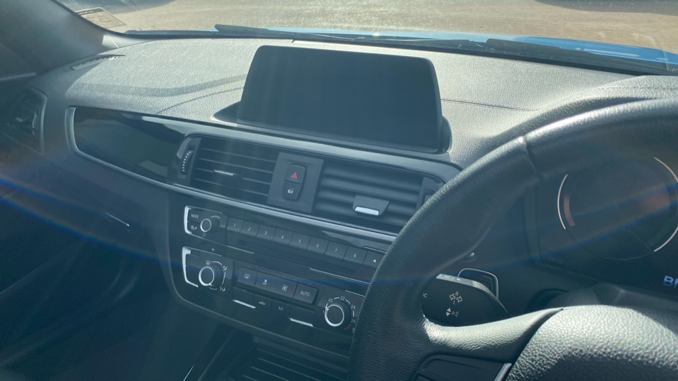 BMW 2 Series 218i Sport 2dr [Nav] Petrol Convertible - Image 14