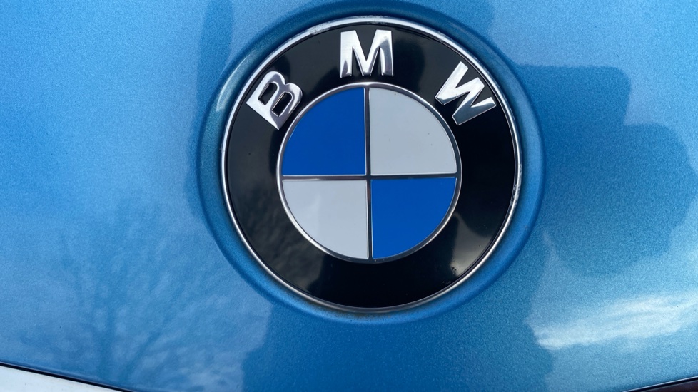 BMW 2 Series 218i Sport 2dr [Nav] Petrol Convertible - Image 40