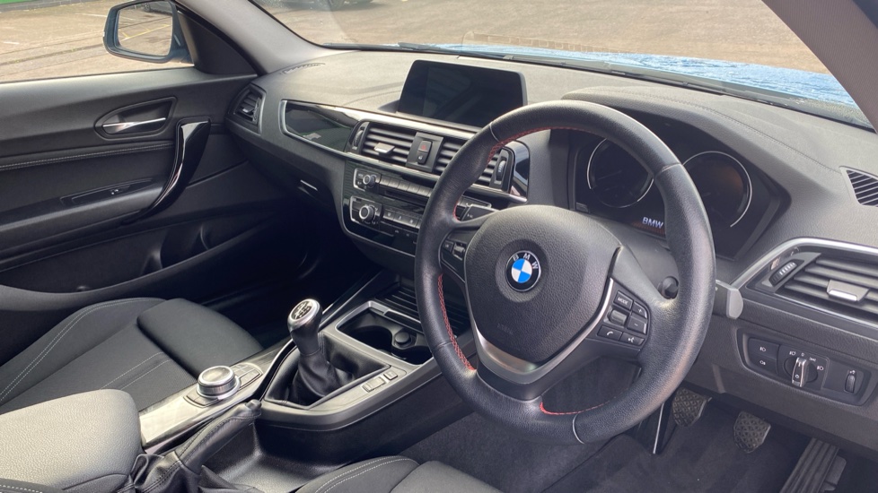 BMW 2 Series 218i Sport 2dr [Nav] Petrol Coupe - Image 11