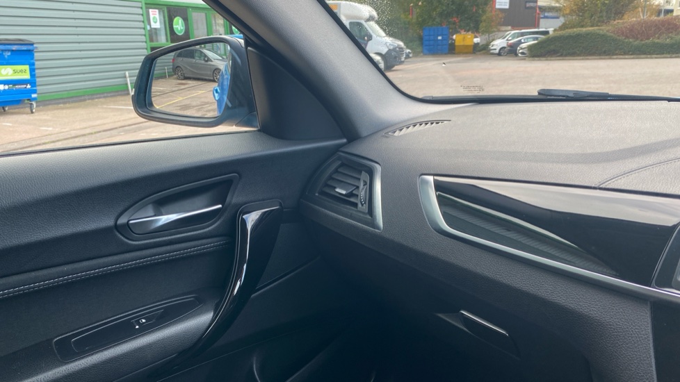BMW 2 Series 218i Sport 2dr [Nav] Petrol Coupe - Image 55