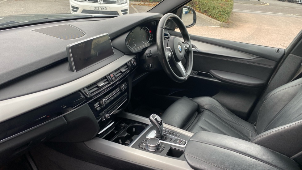 BMW X5 xDrive40d M Sport 5dr Auto Diesel Estate - Image 9