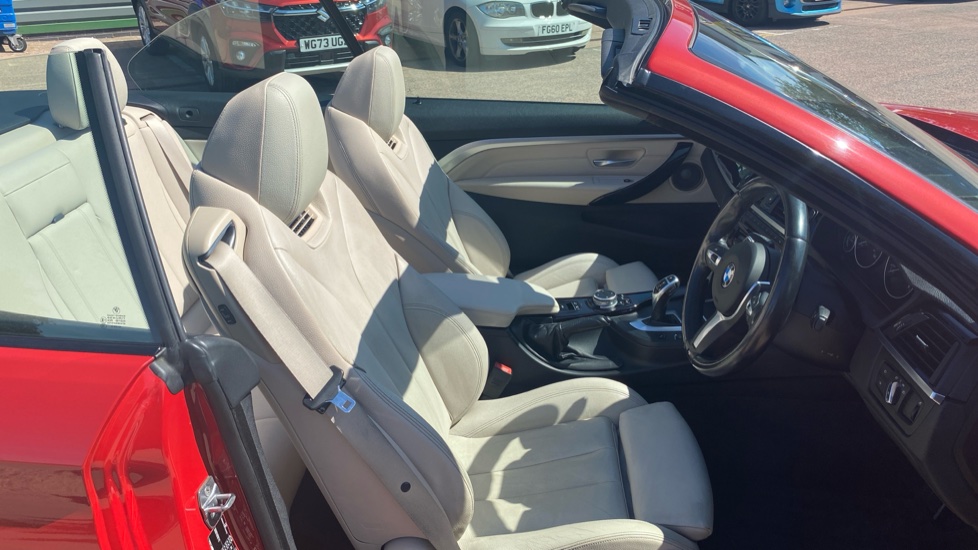 BMW 4 Series 420d [190] M Sport 2dr Auto [Professional Media] Diesel Convertible - Image 11