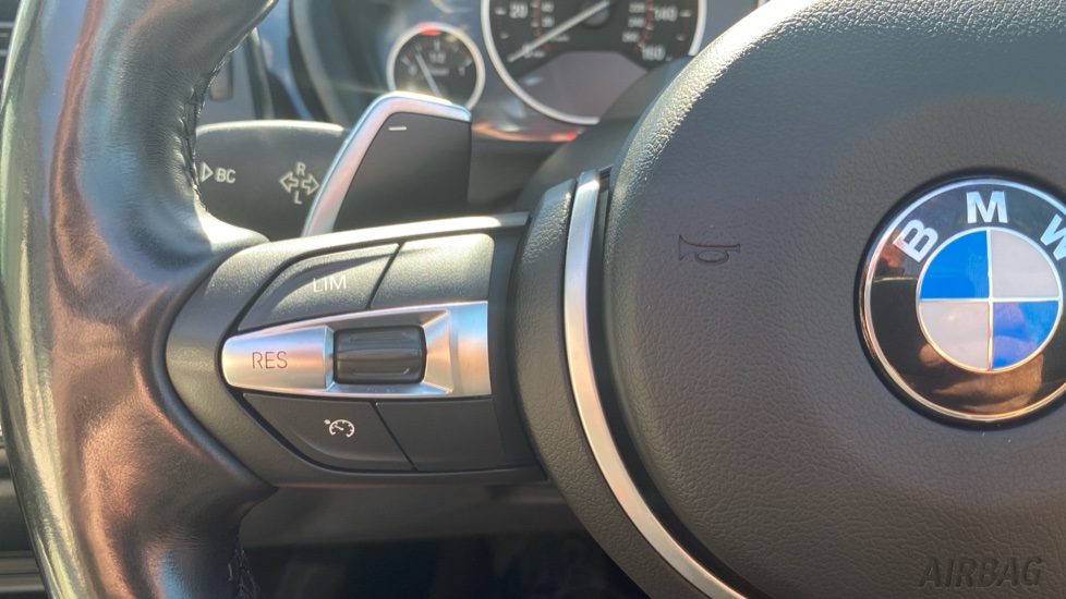 BMW 4 Series 420d [190] M Sport 2dr Auto [Professional Media] Diesel Convertible - Image 18