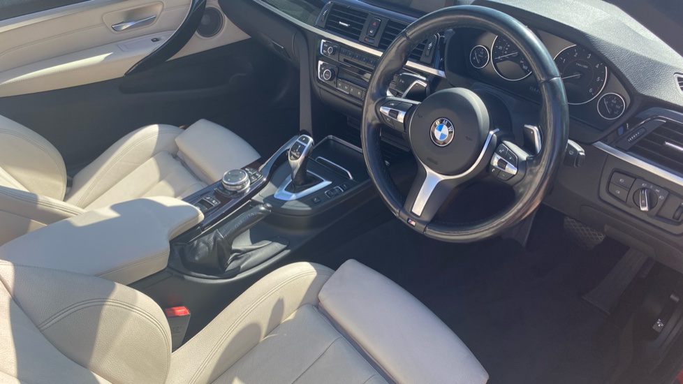 BMW 4 Series 420d [190] M Sport 2dr Auto [Professional Media] Diesel Convertible - Image 41