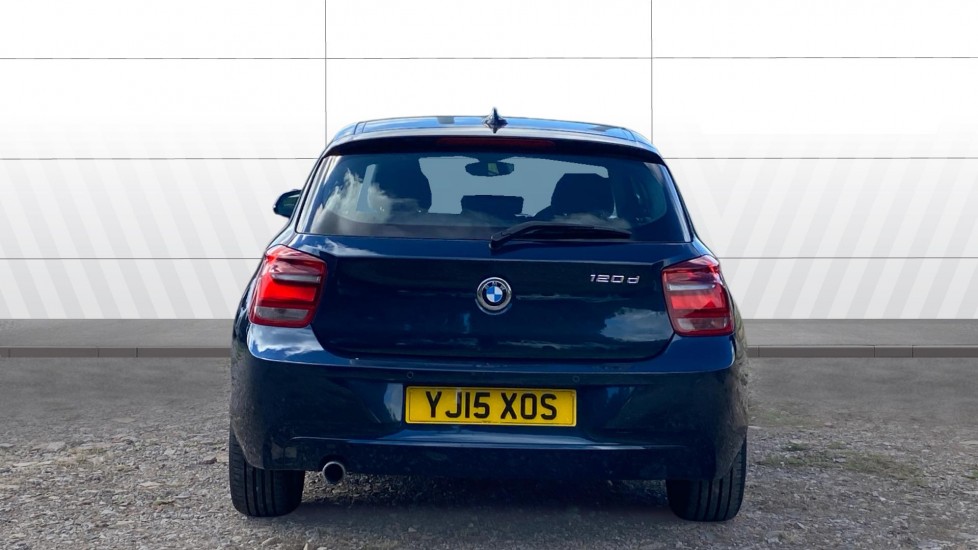 BMW 1 Series 120d SE 3dr Step Auto Diesel Hatchback - Image 6