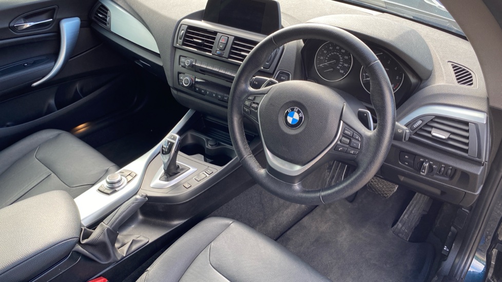 BMW 1 Series 120d SE 3dr Step Auto Diesel Hatchback - Image 11