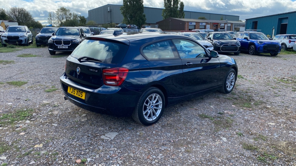 BMW 1 Series 120d SE 3dr Step Auto Diesel Hatchback - Image 24