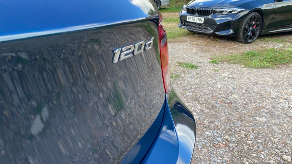 BMW 1 Series 120d SE 3dr Step Auto Diesel Hatchback - Image 28