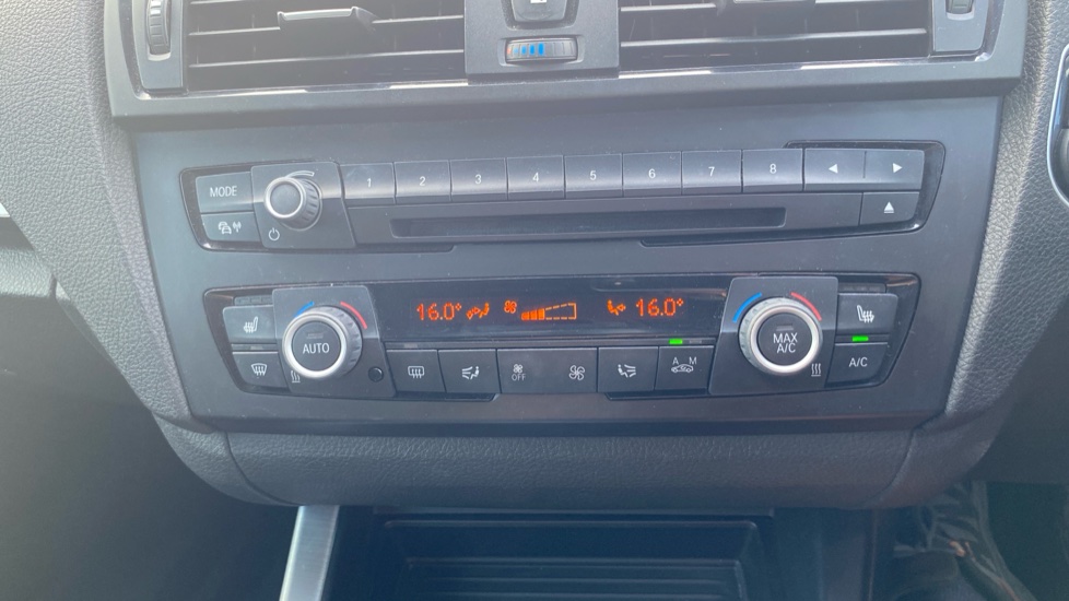 BMW 1 Series 120d SE 3dr Step Auto Diesel Hatchback - Image 40