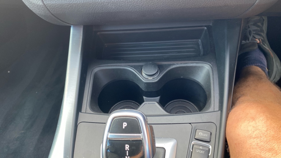 BMW 1 Series 120d SE 3dr Step Auto Diesel Hatchback - Image 41