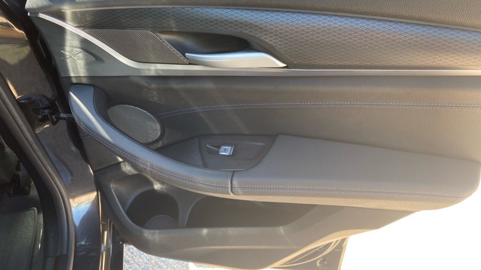 BMW iX3 210kW M Sport Pro 80kWh 5dr Auto Electric Estate - Image 39