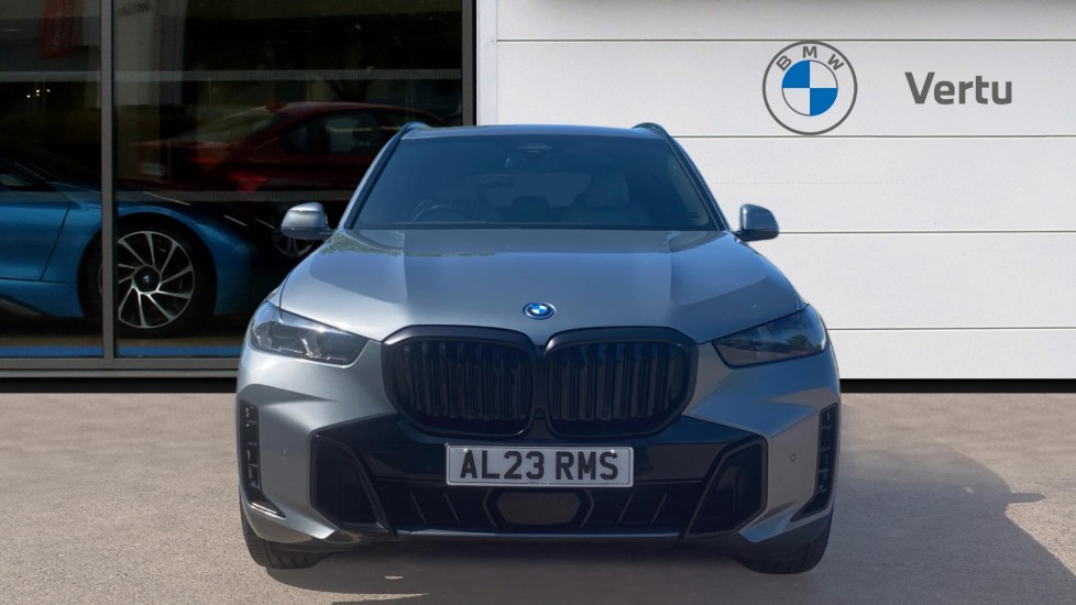 BMW X5 xDrive50e M Sport 5dr Auto Estate - Image 16