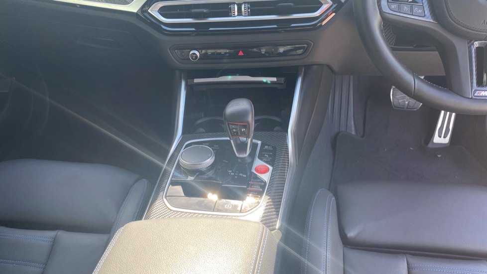 BMW M2 2dr Petrol Coupe - Image 10