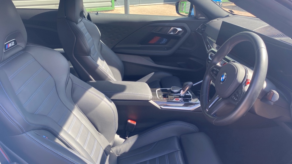 BMW M2 2dr Petrol Coupe - Image 11