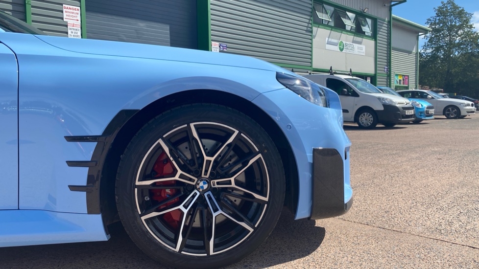 BMW M2 2dr Petrol Coupe - Image 14