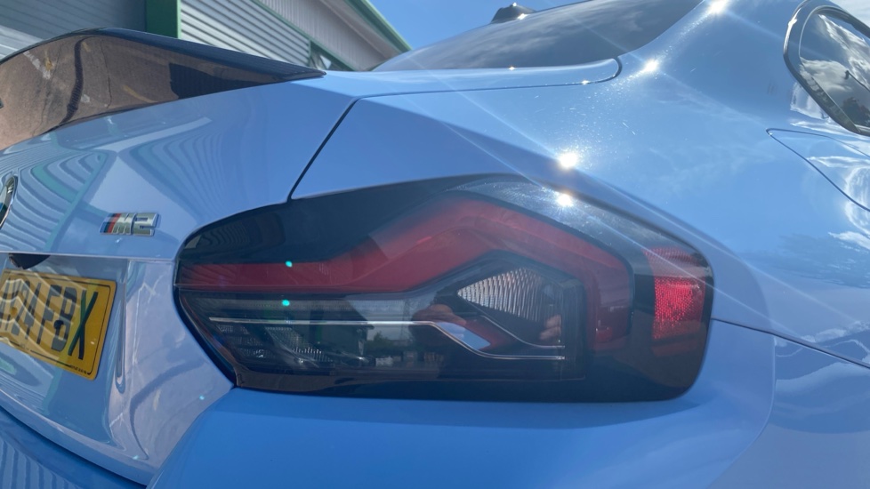 BMW M2 2dr Petrol Coupe - Image 22