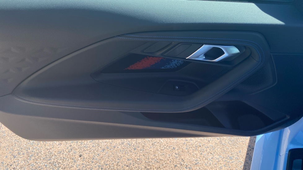 BMW M2 2dr Petrol Coupe - Image 36